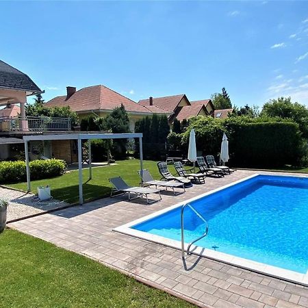 Nefelejcs Apartmanhaz Денешдиаш Экстерьер фото
