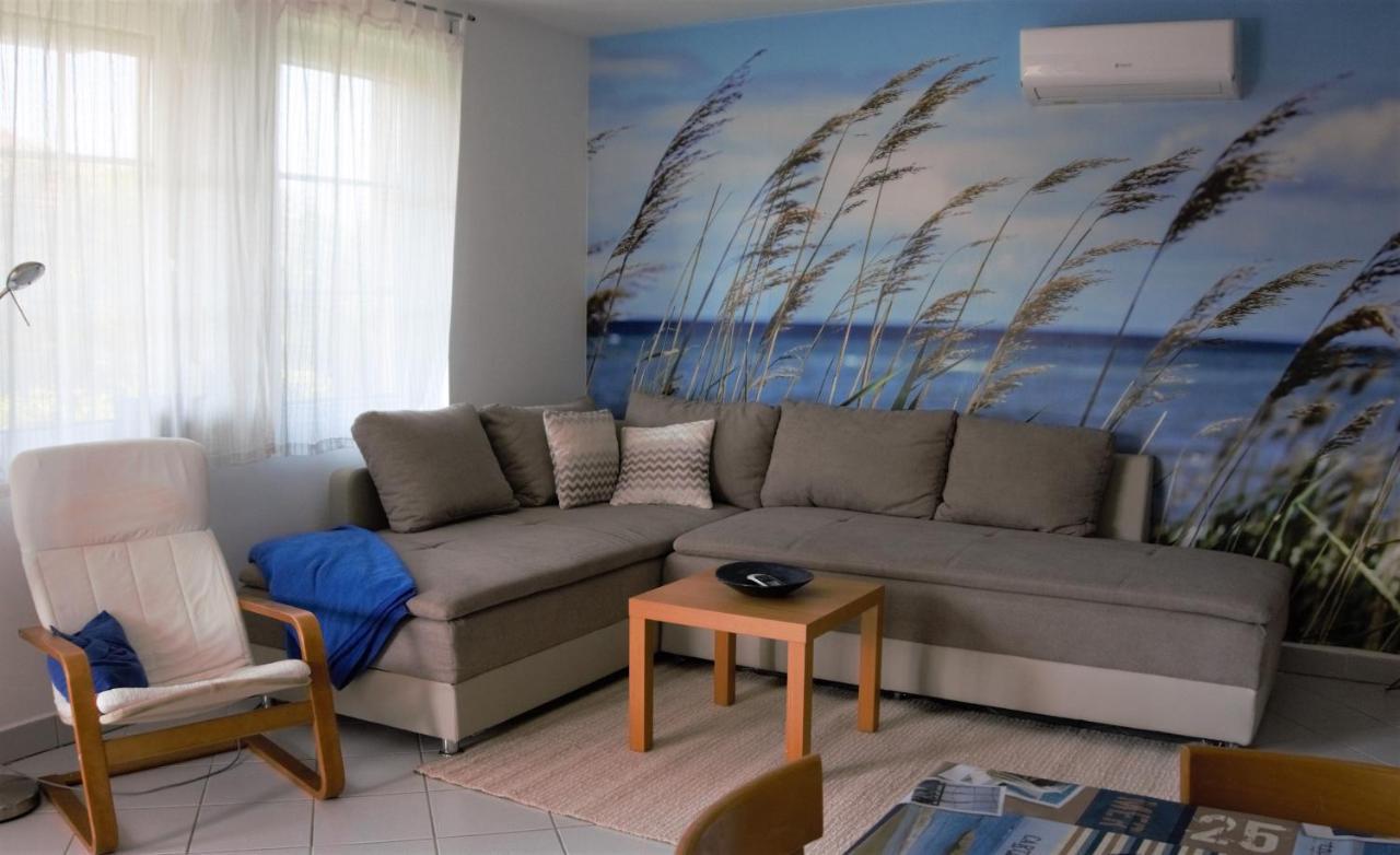 Nefelejcs Apartmanhaz Денешдиаш Экстерьер фото