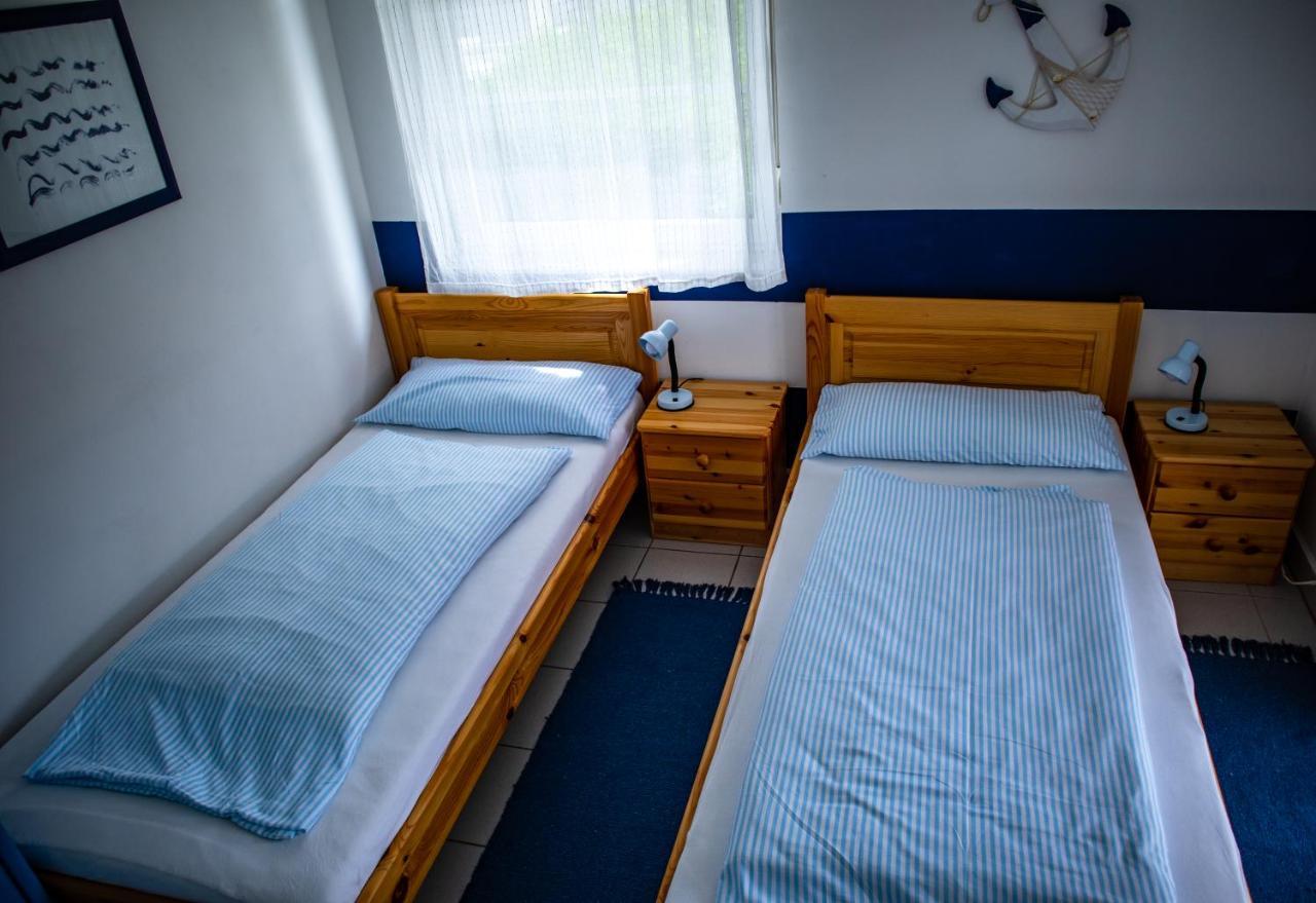 Nefelejcs Apartmanhaz Денешдиаш Экстерьер фото