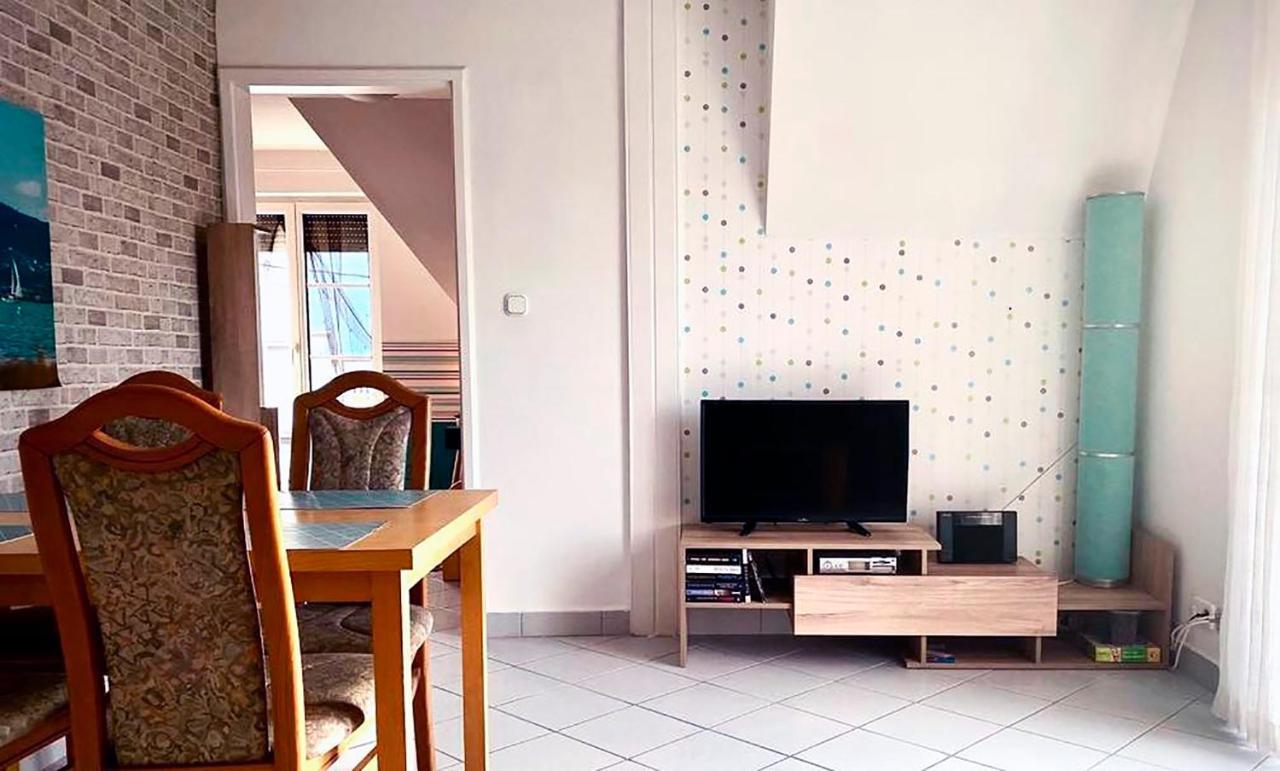 Nefelejcs Apartmanhaz Денешдиаш Экстерьер фото