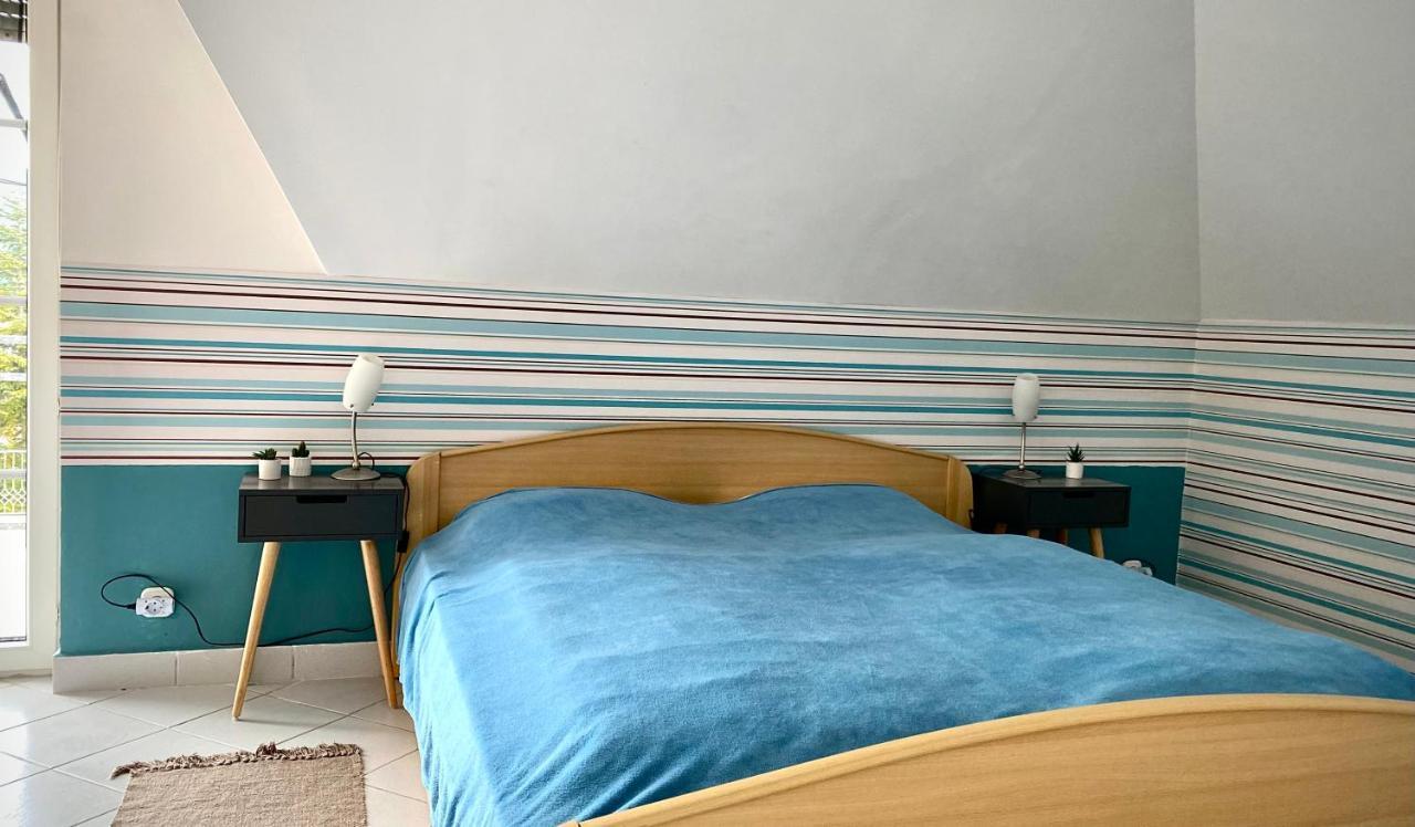 Nefelejcs Apartmanhaz Денешдиаш Экстерьер фото